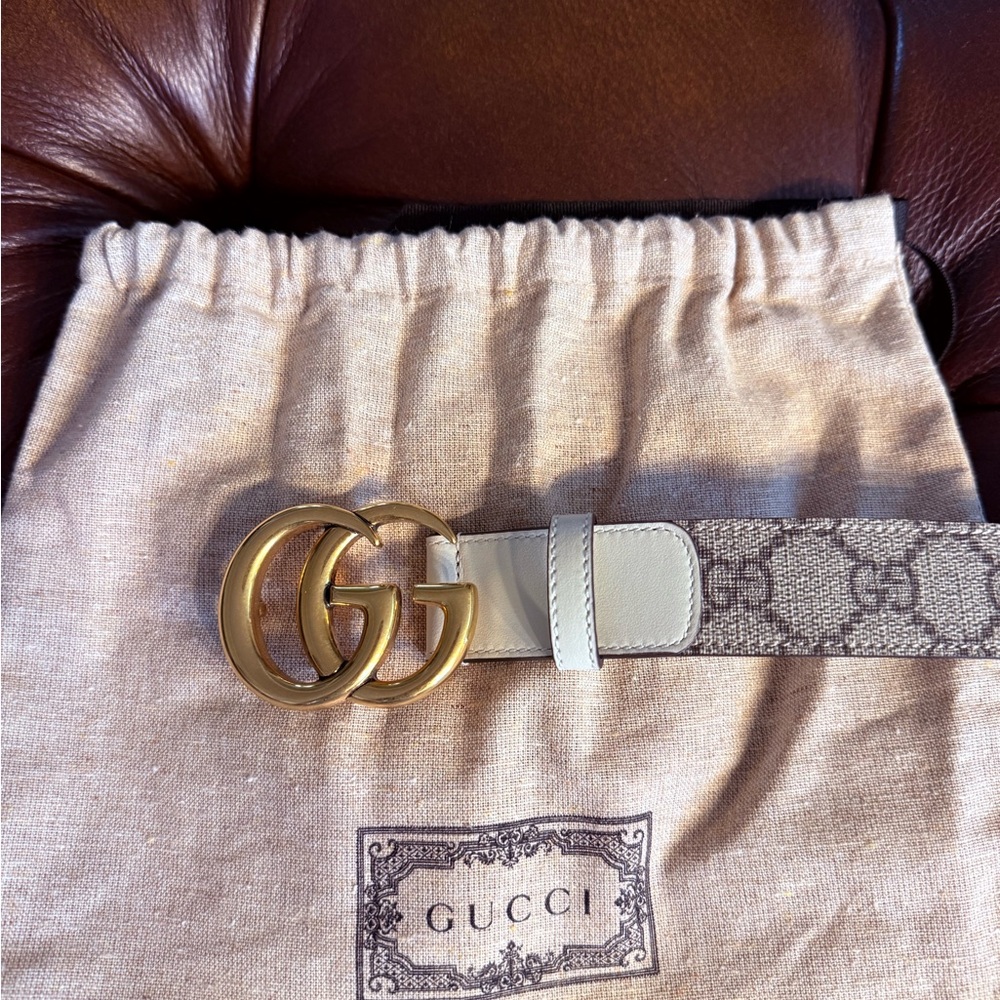 Gucci Beige GG Supreme Canvas & White Leather Belt with Gold Double G Buckle - Picture 2 of 6